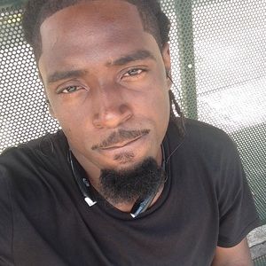 Meet your Posher, Lionel